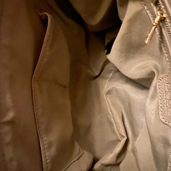 BEBE LOS ANGELES SATCHEL PEBBLED LEATHER - Picture 5 of 13